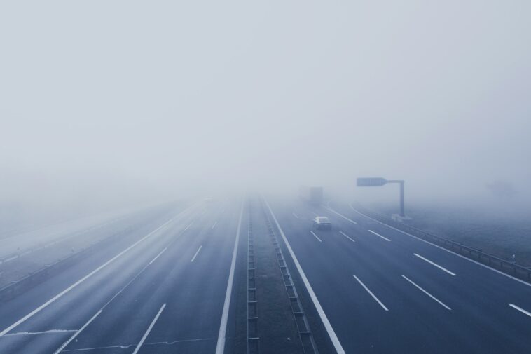 Autofahren in Berlin bei extremen Wetterbedingungen: Worauf Sie achten sollten